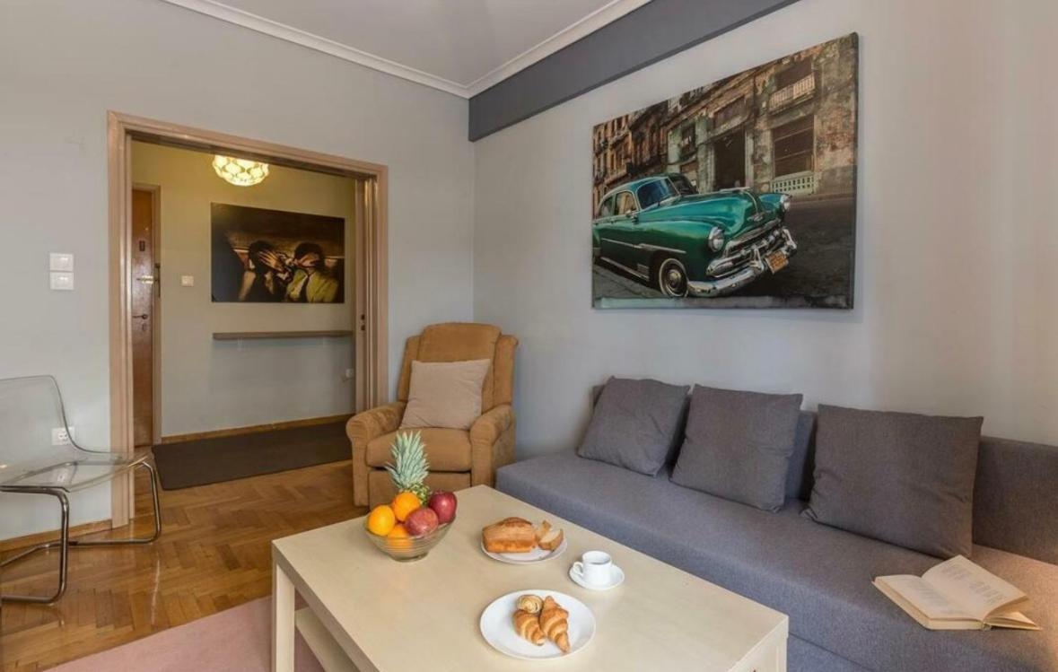 Holodek Apartments Ground & Semibasement Атина Екстериор снимка